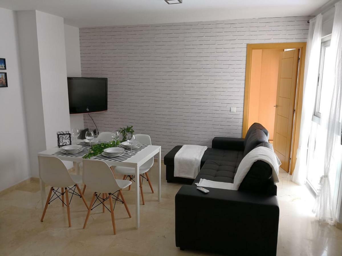 Apartamento La Victoria マラガ エクステリア 写真