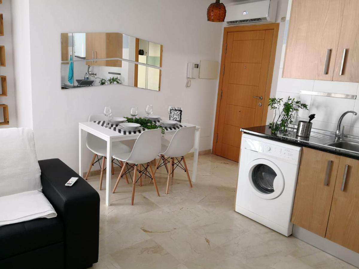 Apartamento La Victoria マラガ エクステリア 写真