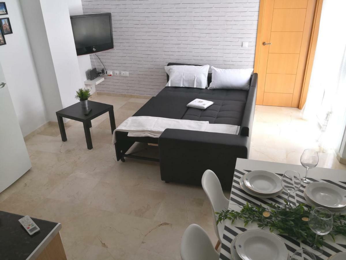 Apartamento La Victoria マラガ エクステリア 写真